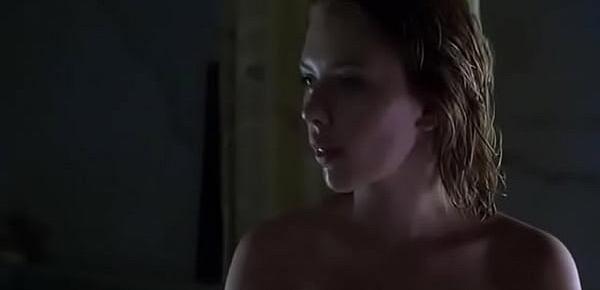  Scarlett Johansson -